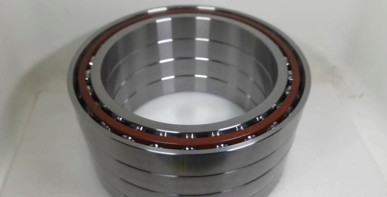 Bearing type