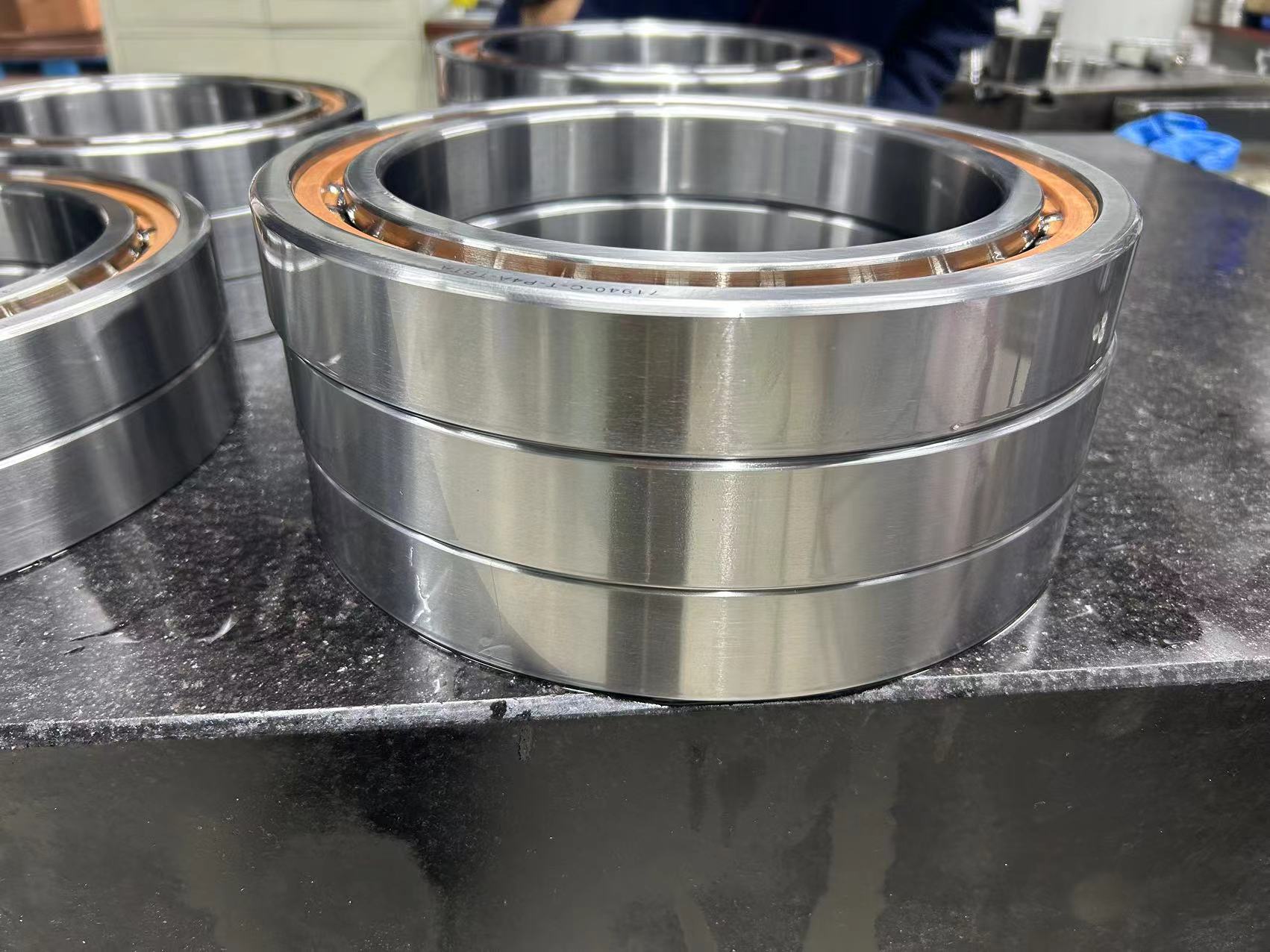 Angular contact ball bearings installation method and steps in pairs